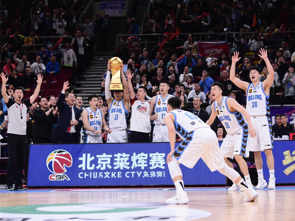 在篮球迷的热切期待中，北京北汽男篮凭借出